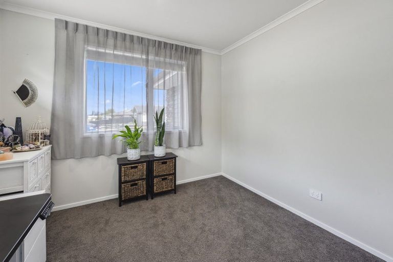 Photo of property in 5 Larches Lane, Kinloch, Taupo, 3377