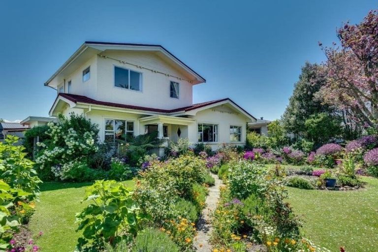 Photo of property in 195 Kennedy Road, Marewa, Napier, 4110