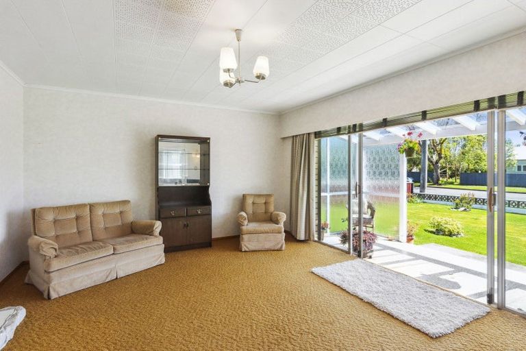 Photo of property in 18 Princes Street, Levin, 5510
