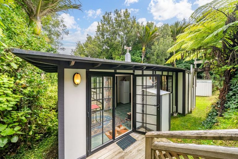 Photo of property in 345 Hebden Crescent, Kelson, Lower Hutt, 5010