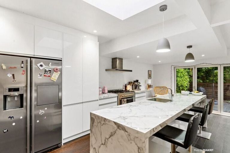 Photo of property in 34 Richmond Avenue, Karori, Wellington, 6012