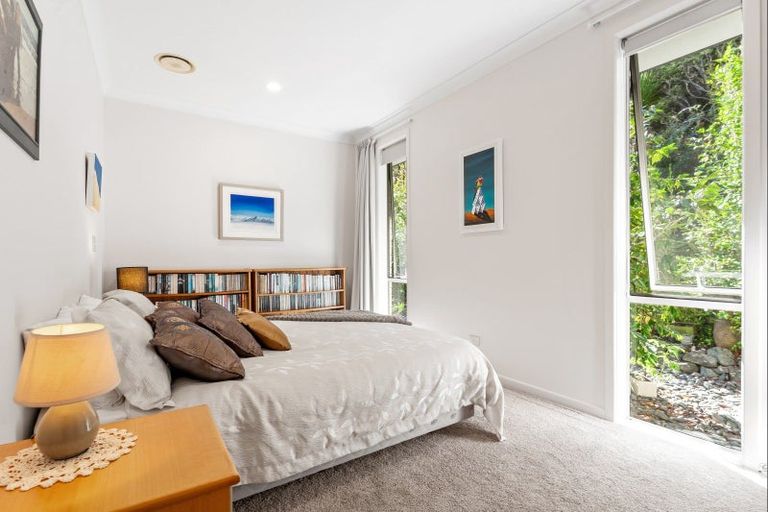 Photo of property in 16 Mccallum Drive, Sandspit, Warkworth, 0982