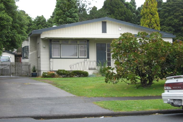 Photo of property in 36 Tatariki Street, Rosehill, Papakura, 2113