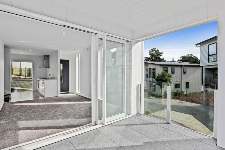 Photo of property in 84 Makamaka Lane, Albany Heights, Auckland, 0632