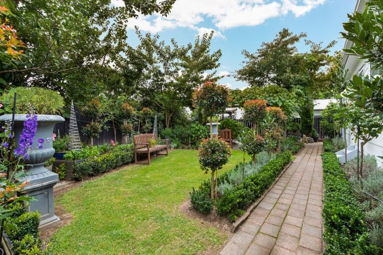 Photo of property in 3 Eliot Place, Leamington, Cambridge, 3432