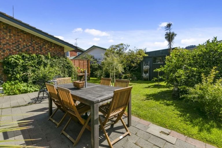 Photo of property in 1001b High Street, Avalon, Lower Hutt, 5011
