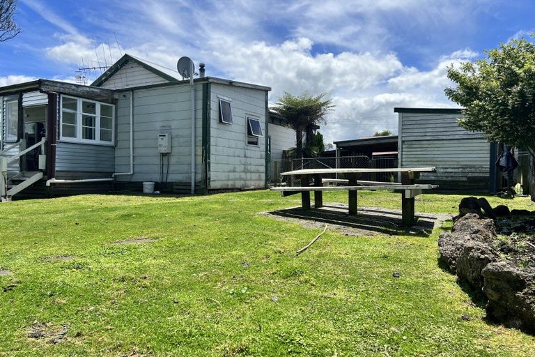 Photo of property in 18 Denmark Street, Dannevirke, 4930