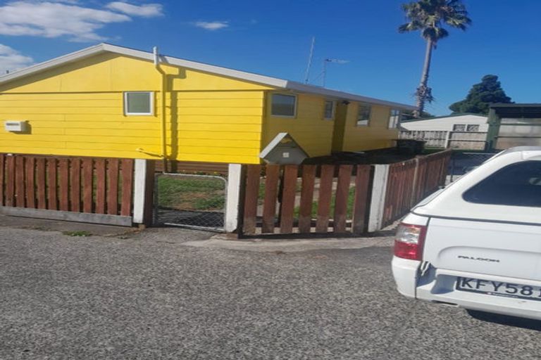 Photo of property in 2 Kim Lane, Nawton, Hamilton, 3200