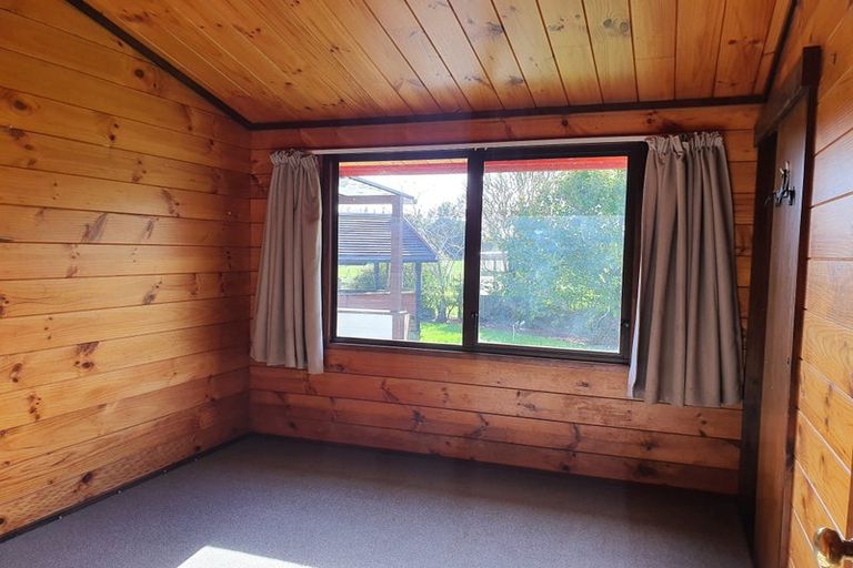 Photo of property in 475 State Highway 16, Kumeu, 0892