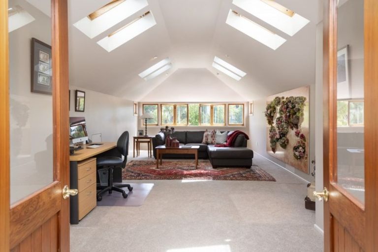 Photo of property in 62 Parkhill Road, Mellons Bay, Auckland, 2014