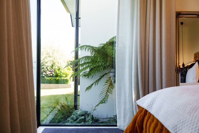 Photo of property in 87 Wingatui Road, Mosgiel, 9024