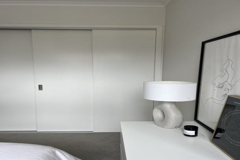 Photo of property in 2/2 Warrant Officer Lane, Hobsonville, Auckland, 0616