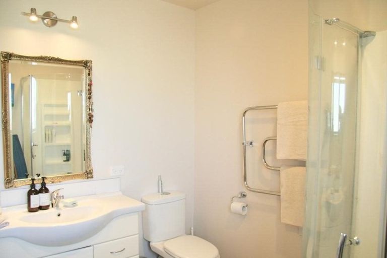 Photo of property in 4 Tokoroa Road, Tairua, 3508