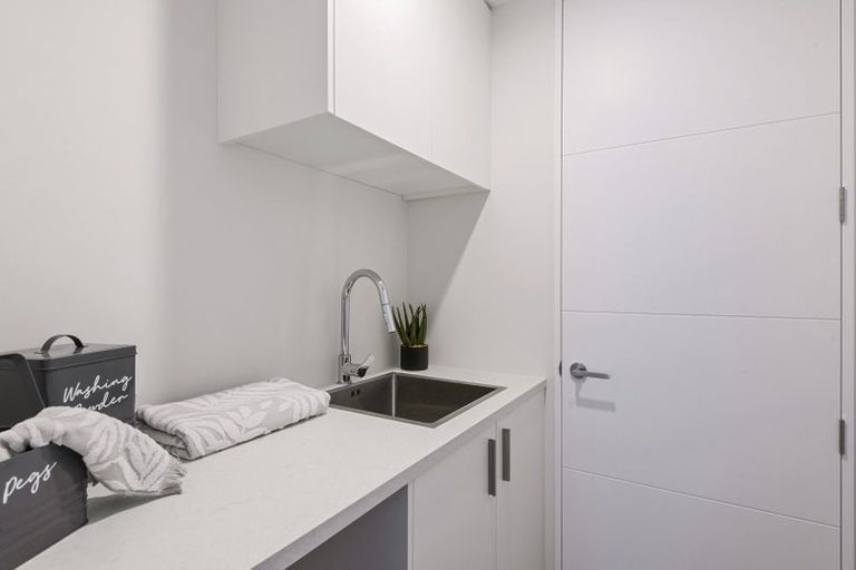 Photo of property in 17 Larissa Road, Halswell, Christchurch, 8025