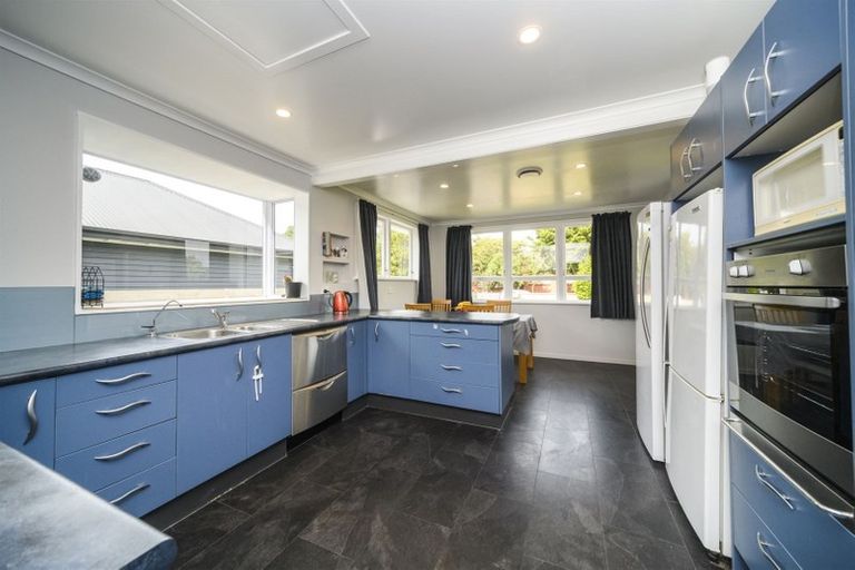 Photo of property in 5 Tilbury Avenue, Hokowhitu, Palmerston North, 4410
