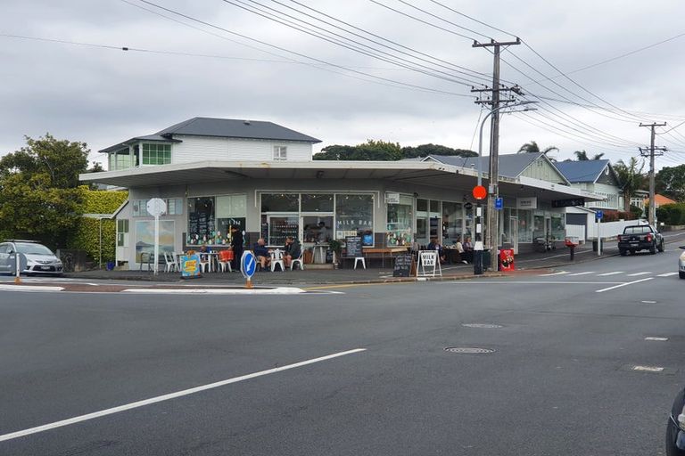 Photo of property in 48 Tainui Road, Devonport, Auckland, 0624