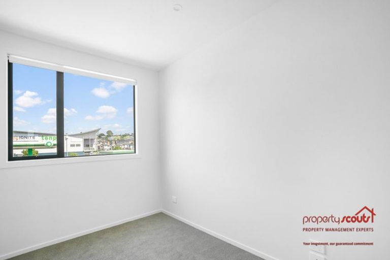 Photo of property in 4/694 Whangaparaoa Road, Stanmore Bay, Whangaparaoa, 0932