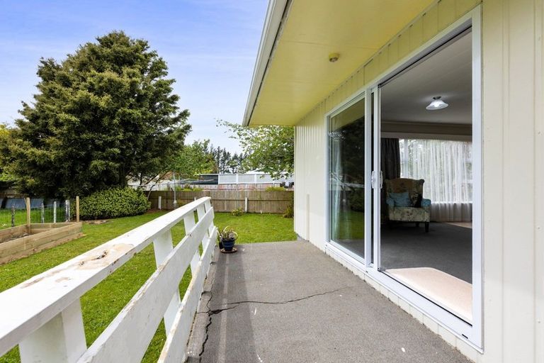 Photo of property in 8 Karaka Street, Inglewood, 4330