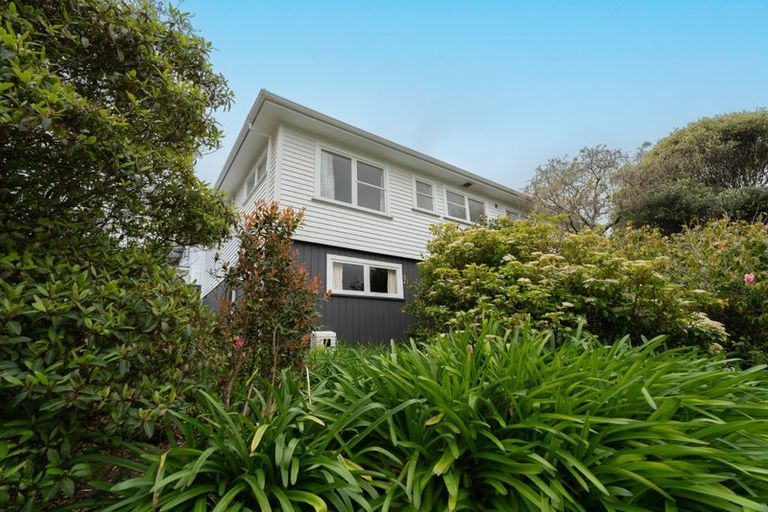 Photo of property in 115 Oriel Avenue, Tawa, Wellington, 5028