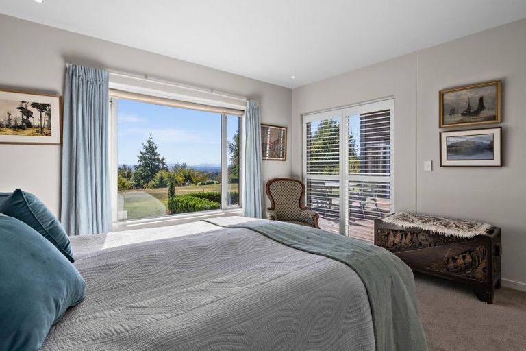 Photo of property in 14 Spur Road, Havelock North, 4130