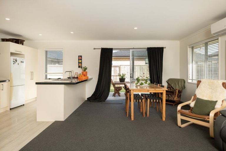 Photo of property in 33 Kanapa Close, Papamoa, 3118