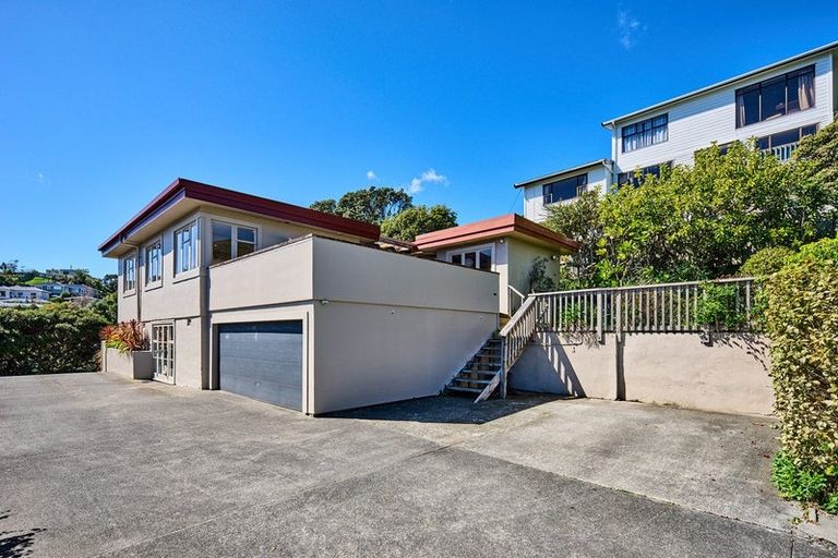 Photo of property in 8 Kiriwai Road, Paremata, Porirua, 5024