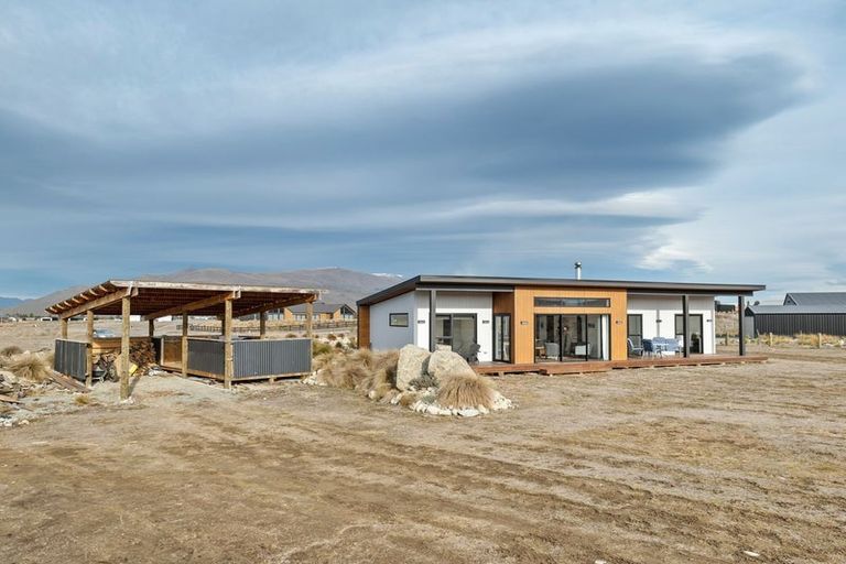 Photo of property in 4 Jocks Terrace, Twizel, 7901