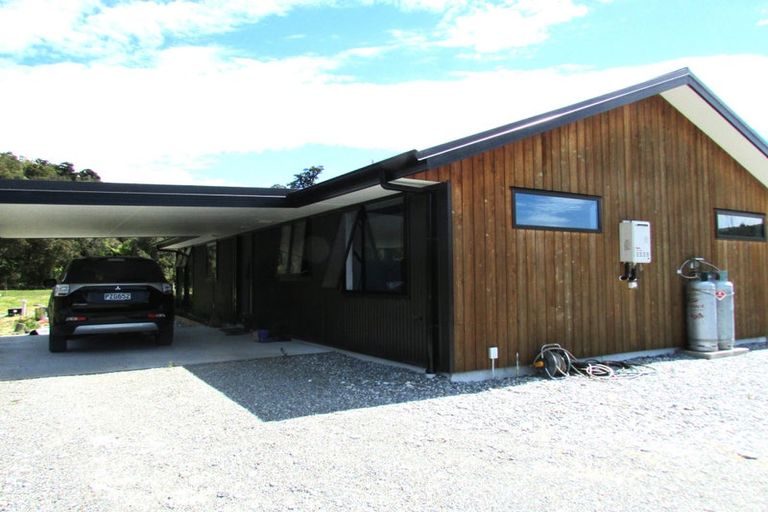 Photo of property in 7 Aorangi Drive, Greymouth, 7805