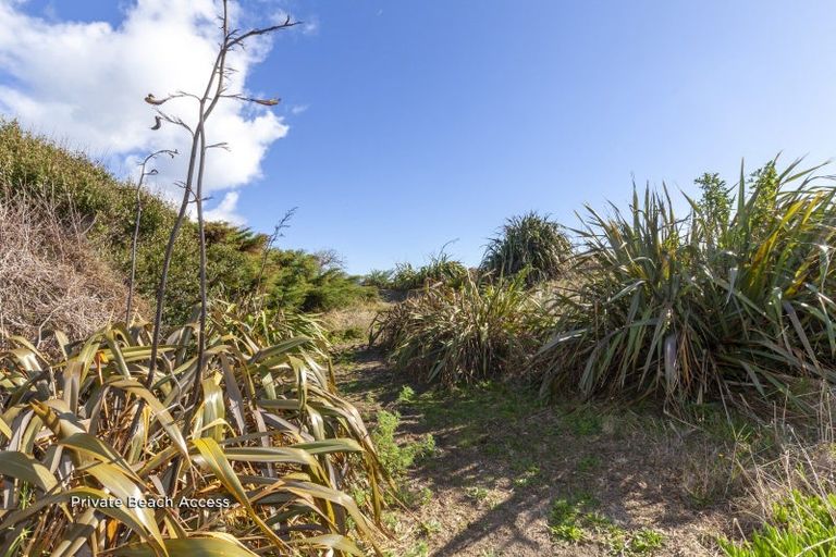 Photo of property in 241 Manly Street, Paraparaumu Beach, Paraparaumu, 5032