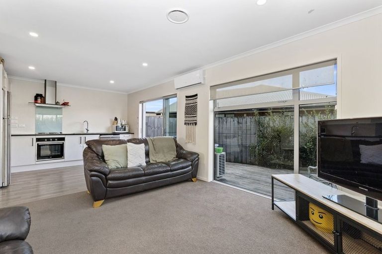 Photo of property in 1/215 Massey Street, Frankton, Hamilton, 3204