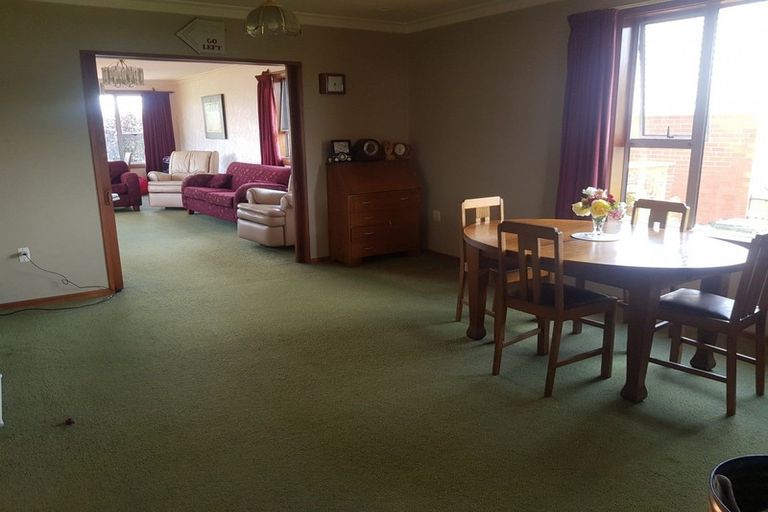 Photo of property in 24 Totara Avenue, Balclutha, 9230