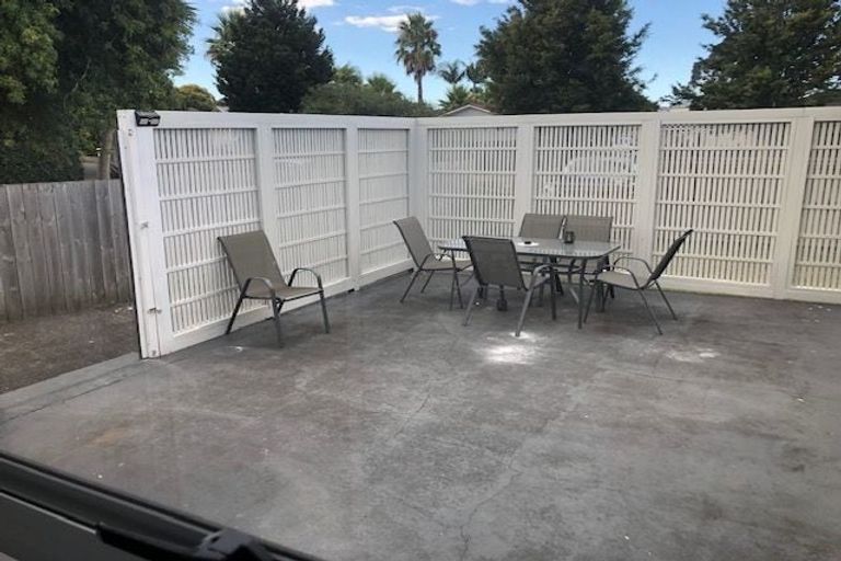 Photo of property in 47 Tabitha Crescent, Henderson, Auckland, 0612