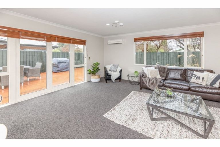 Photo of property in 692a Avonside Drive, Avonside, Christchurch, 8061