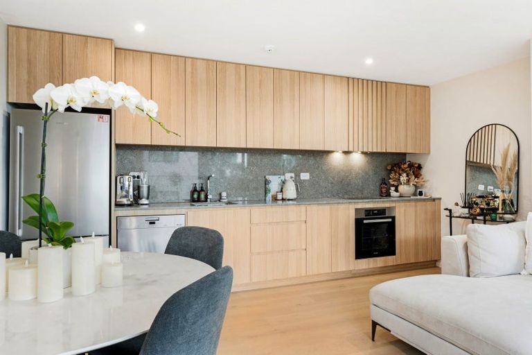 Photo of property in 3/64d Coronation Road, Mangere Bridge, Auckland, 2022