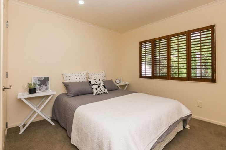 Photo of property in 28 Russell Robertson Drive, Havelock North, 4130