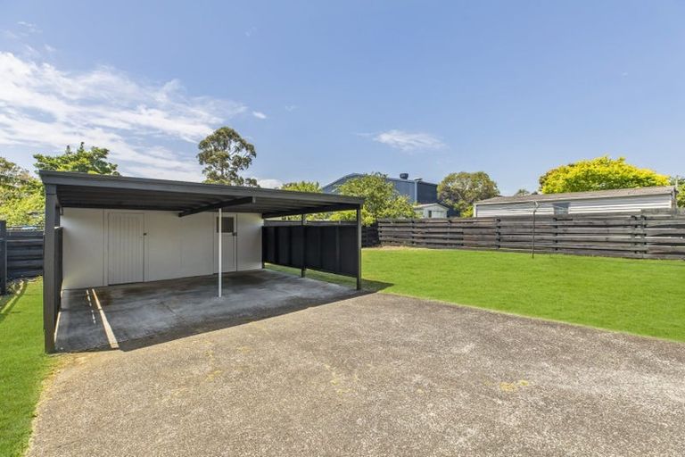 Photo of property in 2/25 Pinedale Place, Henderson, Auckland, 0610