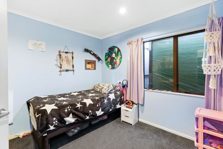 Photo of property in 66 Village Park Drive, Welcome Bay, Tauranga, 3112