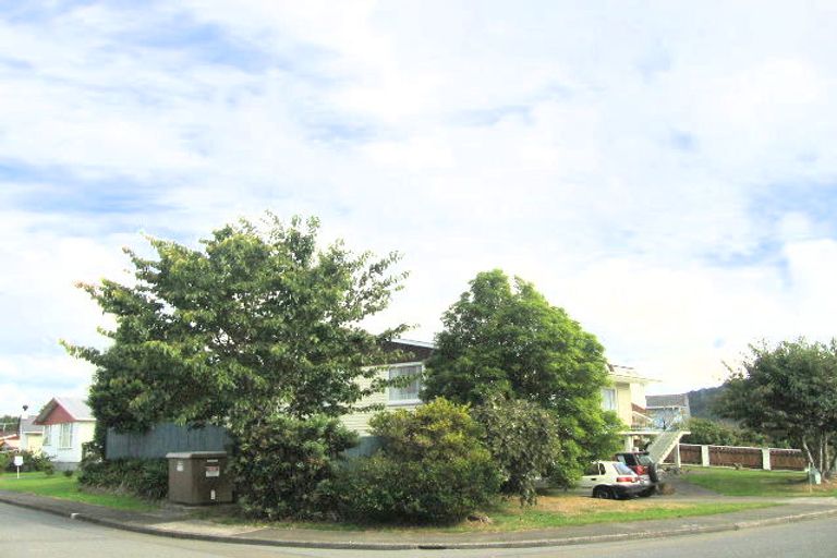 Photo of property in 118 Clouston Park Road, Clouston Park, Upper Hutt, 5018
