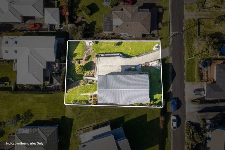 Photo of property in 28 Fyfe Road, Waihi Beach, 3611