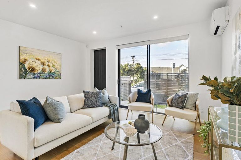 Photo of property in 10d Beauchamp Street, Karori, Wellington, 6012