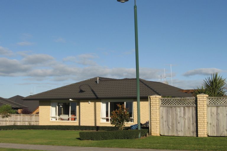 Photo of property in 52 Bramley Drive, Rototuna, Hamilton, 3210