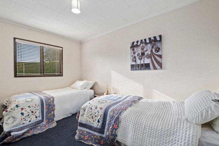 Photo of property in 2 Wiley Road, Wanaka, 9305