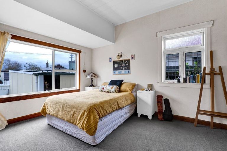 Photo of property in 7 Seddon Street, Westown, New Plymouth, 4310