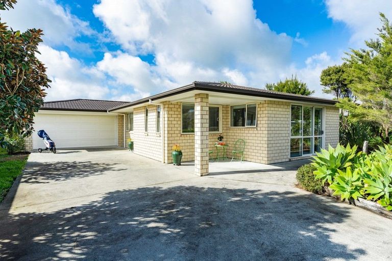 Photo of property in 43 Kedge Drive, Mangawhai, 0505
