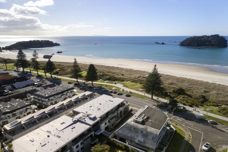 Photo of property in Vivaldi Apartments, 10/48 Marine Parade, Mount Maunganui, 3116