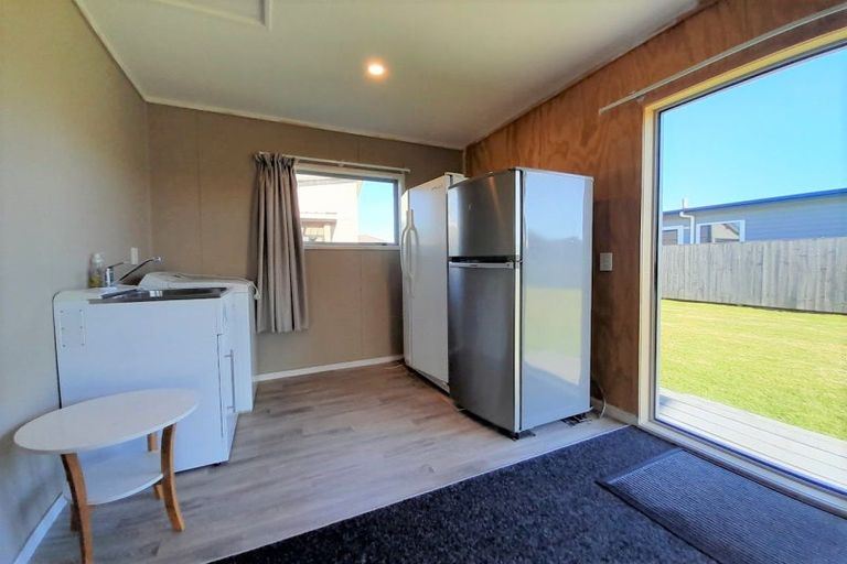 Photo of property in 126 Rangiora Crescent, Matarangi, Whitianga, 3592