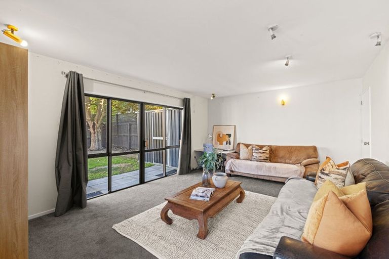 Photo of property in 5 Roosevelt Avenue, St Albans, Christchurch, 8014