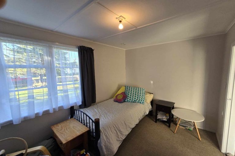 Photo of property in 54 Cook Street, Foxton, 4814