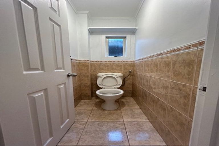 Photo of property in 1/6 Kowhai Street, Mount Eden, Auckland, 1024