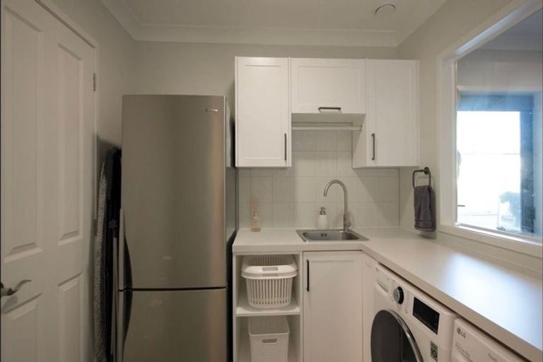 Photo of property in 22 Grace James Road, Pukekohe, 2120